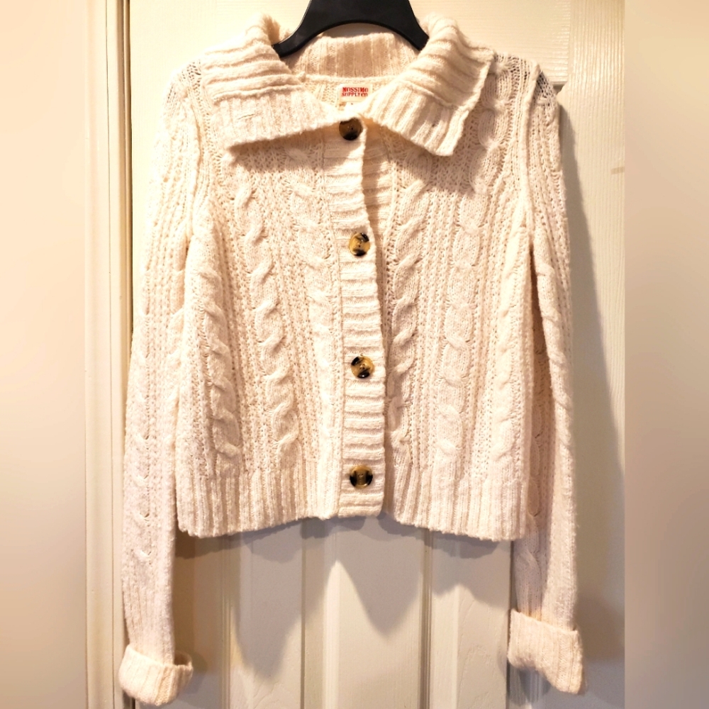 Mossimo Supply Co Cable Knit Sweater Cardigan Cream M Super Soft!
